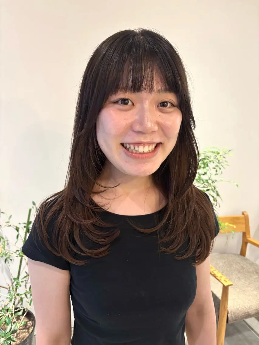 ミディアム カラー ブラウンカラー ナチュラルブラウン ハイレイヤー レイヤーカット カット ヘアカラー 透明感カラー/ レイヤーkotonoのヘアスタイル