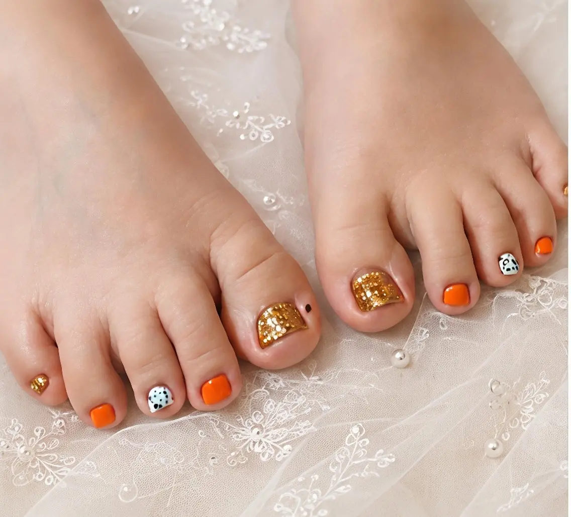 ネイル THIS NAILSのネイルデザイン
