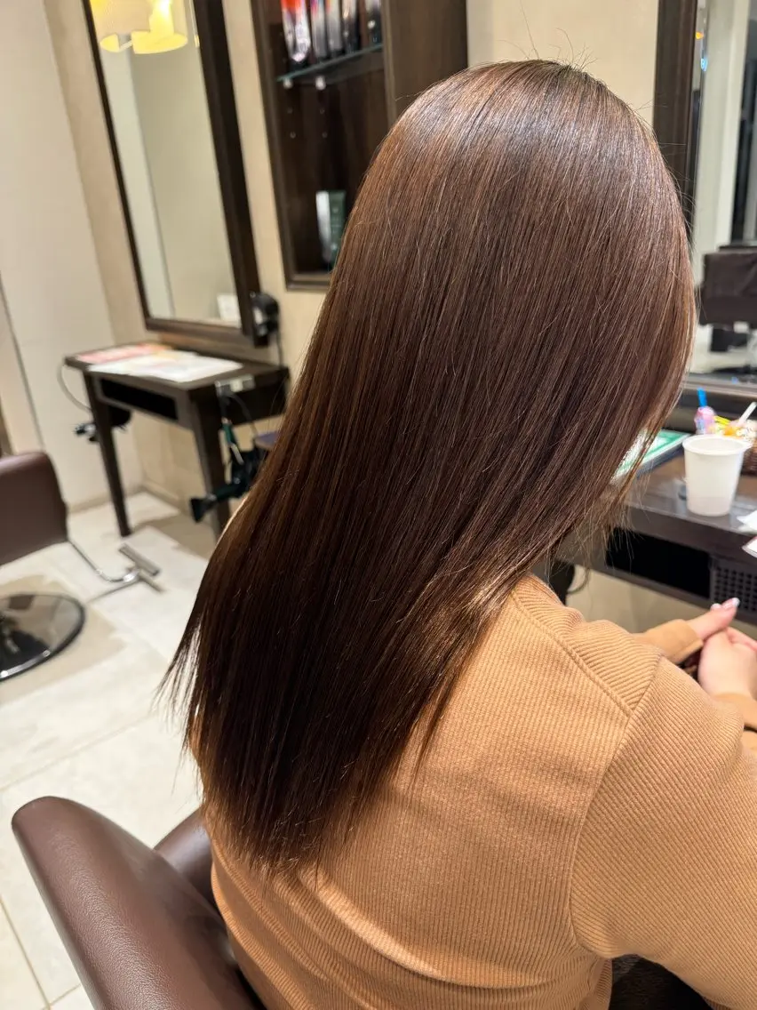 セミロング カット 縮毛矯正 トリートメント 松永 果菜のヘアスタイル