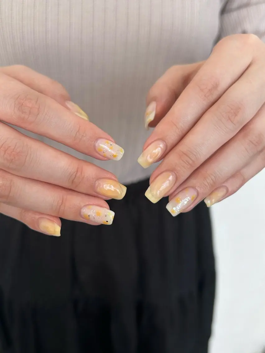 ネイル ハンドネイル Yarm As Etelのネイルデザイン