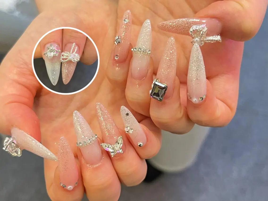 ネイル ボルドー チークネイル 長さ出し フレンチネイル ジェルネイル ハンドネイル Yuu🎀 Belle Nailのネイルデザイン