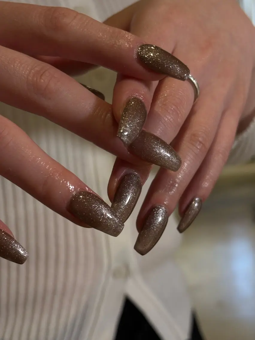ネイル ブラウン ラメ(グリッター) ハンドネイル SEIRA ˚₊✧Nailsのネイルデザイン