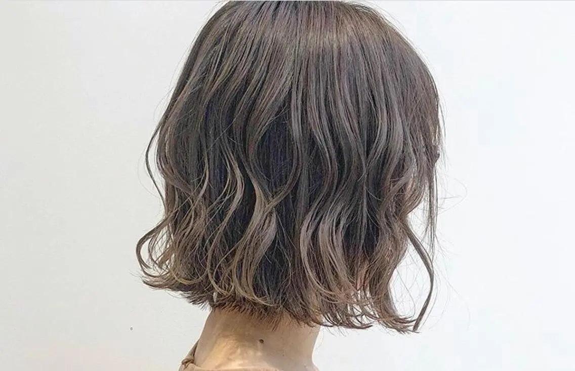 ミディアム 北川 真衣のヘアスタイル