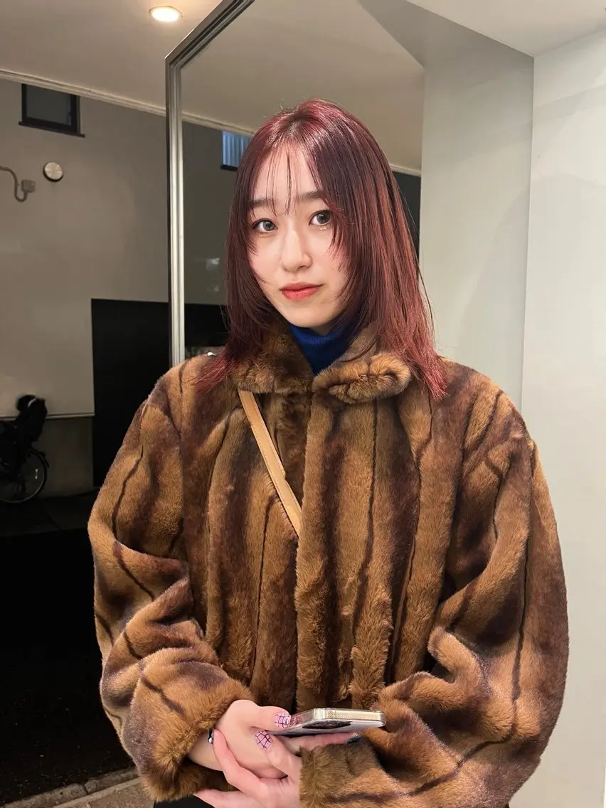 【韓国風🇰🇷】顔まわりレイヤーカットの写真