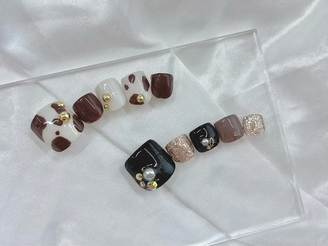 ネイル フットネイル Regene ARAKIのネイルデザイン