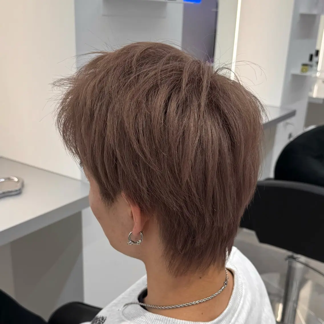 【✨メンズ新規限定✨】ブリーチ1回+カラー+カットの写真