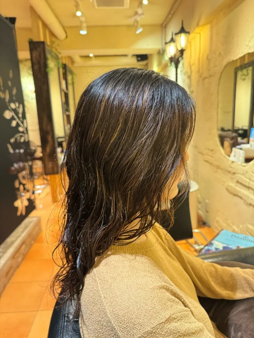 セミロング カット パーマ SHO ✂︎のヘアスタイル