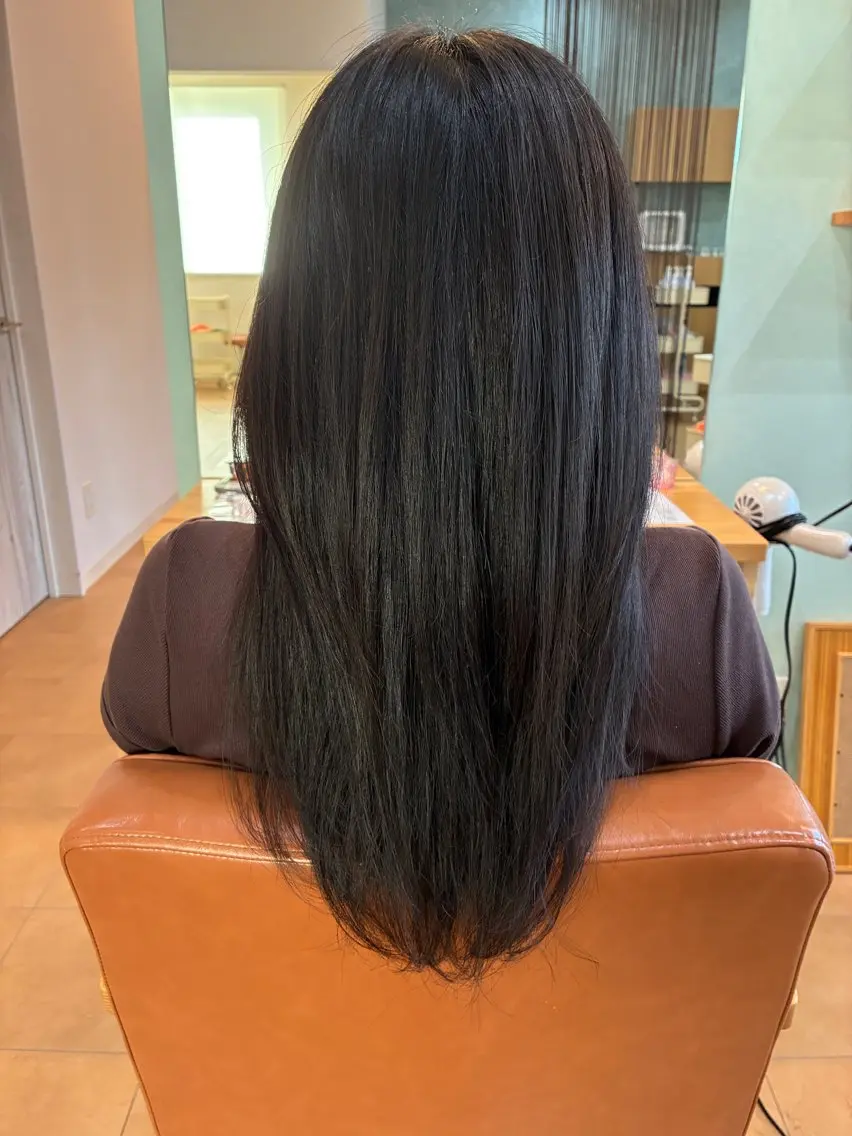 ロング レイヤーカット Parc 三沢市 momokaのヘアスタイル