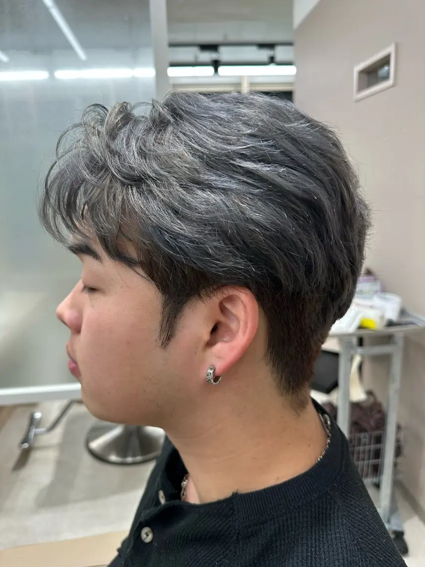 【2回目以降の方✨】メンズカット+艶カラー+1STEPTrの写真
