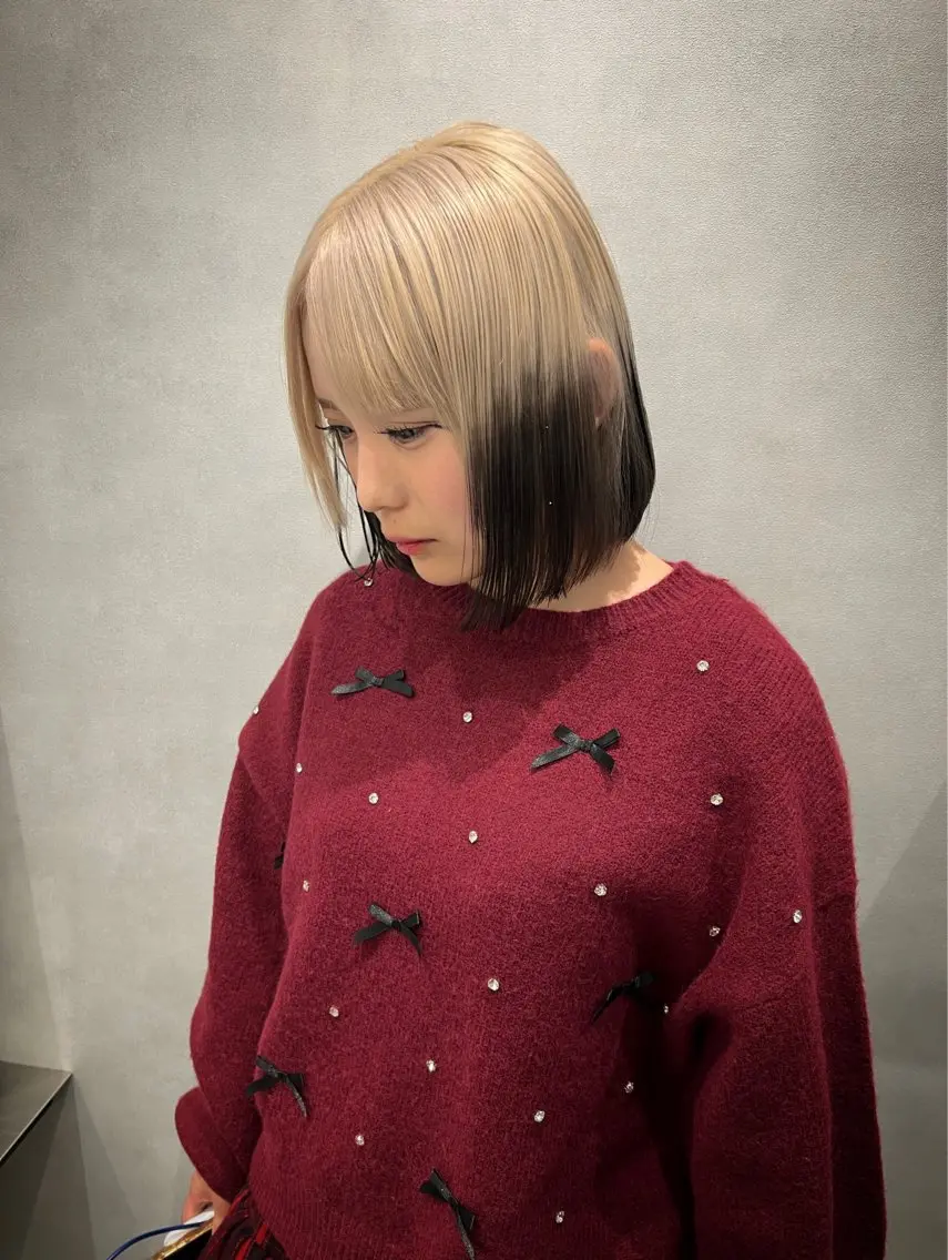ミディアム ボブ デザイン🥇複雑履歴 ハイトーン特化のヘアスタイル