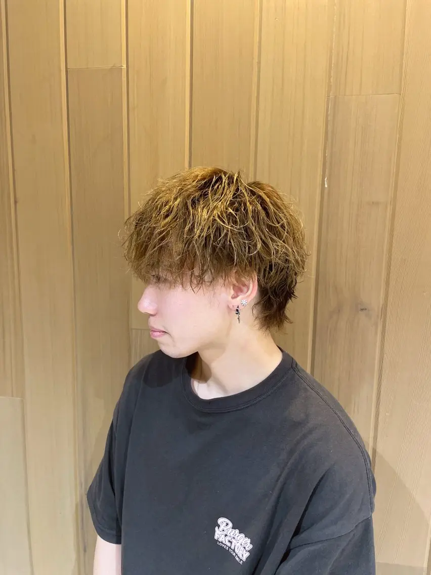 パーマ メンズ メンズブリーチ メンズパーマ 波巻きパーマ スパイラルパーマ PAPASS|尾頃 功明|メンズパーマのヘアスタイル