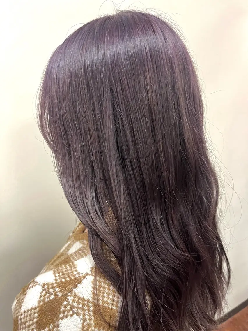 カラー シルバー ヘアカラー 春日 涼太のヘアスタイル