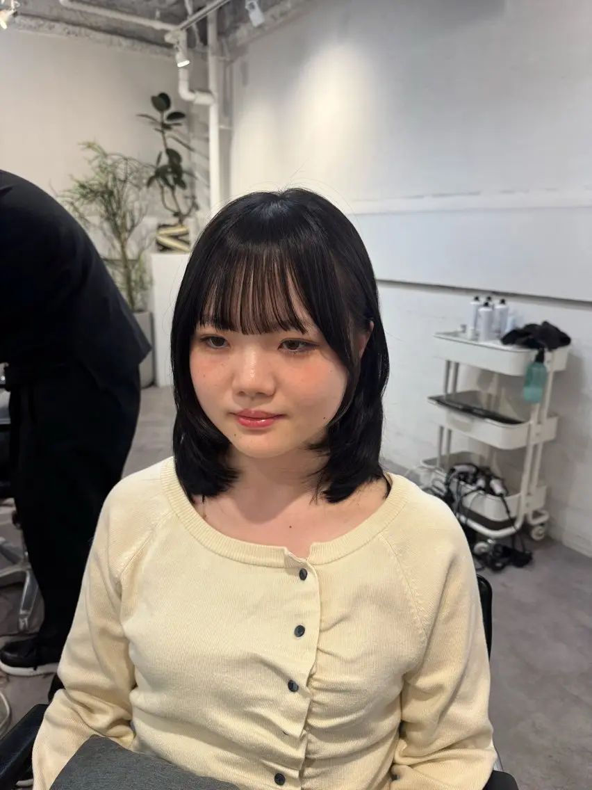 セミロング カット ヘアカラー トリートメント 100%可愛い顔周り 💓レイヤー/しずくのヘアスタイル