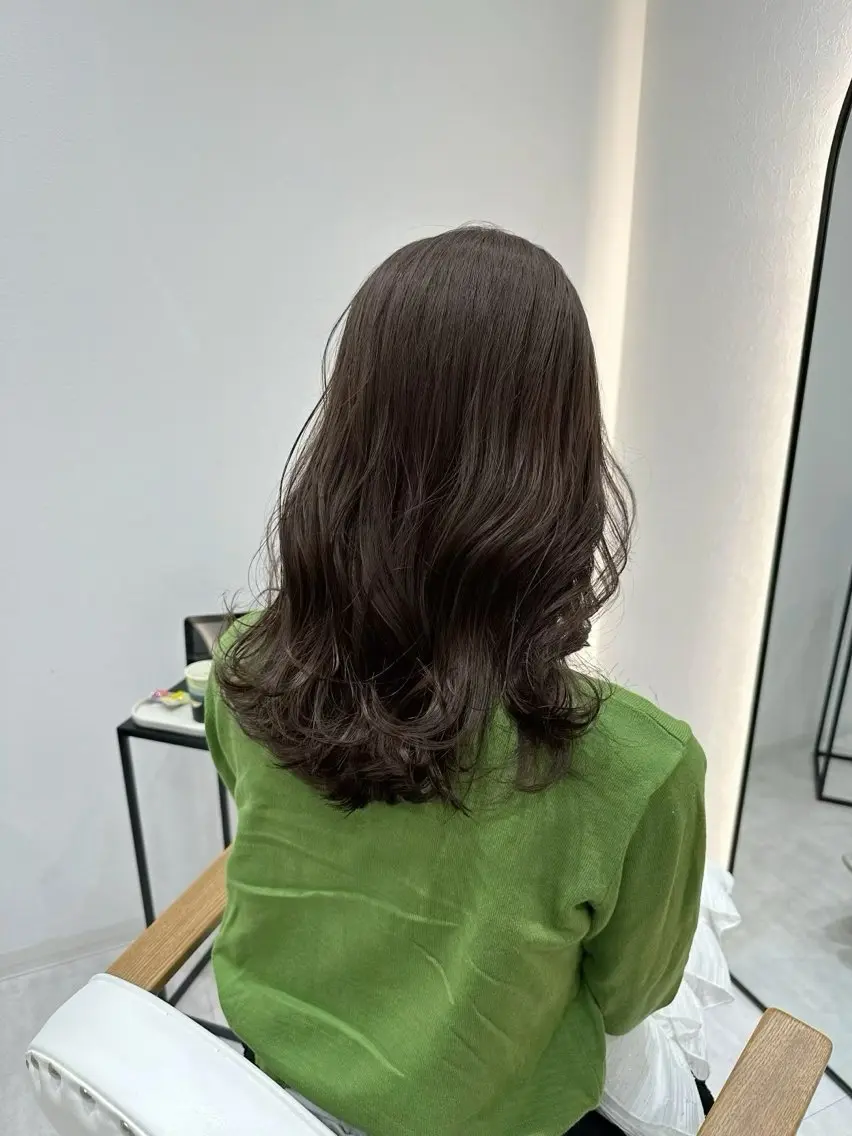 ロング カラー アッシュ ベージュカラー ブラウンカラー 透明感カラー グレージュ 福田 れん/個室 ReFa認定サロンのヘアスタイル