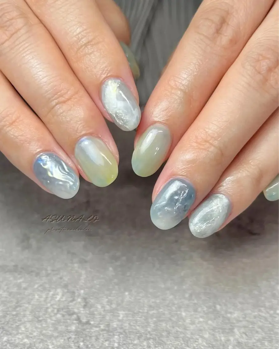 ネイル オーロラネイル ニュアンスネイル ハンドネイル ASUNALO えりかのネイルデザイン