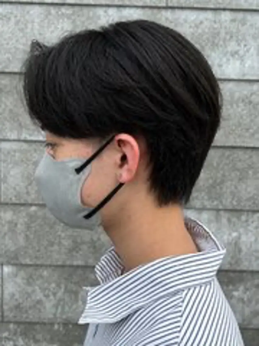 メンズ センターパート カット 内山 翔太のヘアスタイル