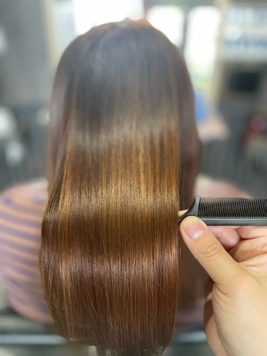 ミディアム カット 縮毛矯正 トリートメント 田中 就のヘアスタイル