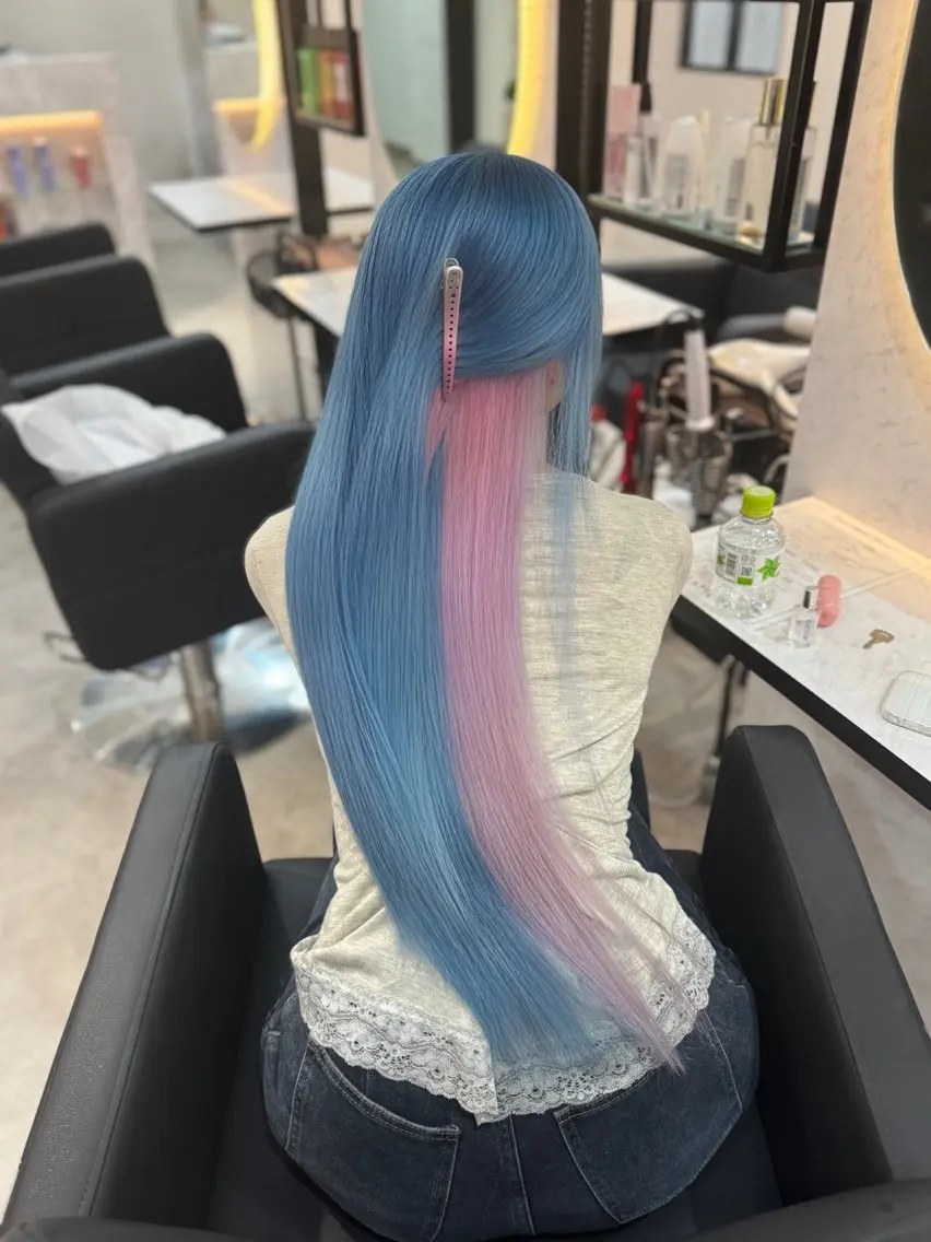 ロング カラー 🎀 ブリーチ NANAMI🎀のヘアスタイル