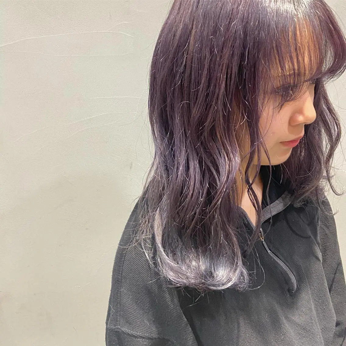 セミロング カラー ベージュカラー ブリーチ ケアブリーチ 透明感カラー ダブルカラー カジュアルを女っぽく 𝗮𝘆𝗮𝗰𝗼のヘアスタイル