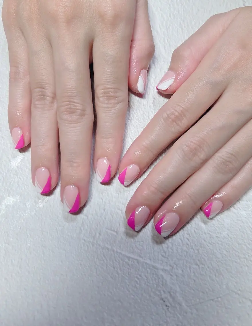 ネイル フレンチネイル オフィスネイル 赤色 夏ネイル ハンドネイル flure de neige yukiのネイルデザイン