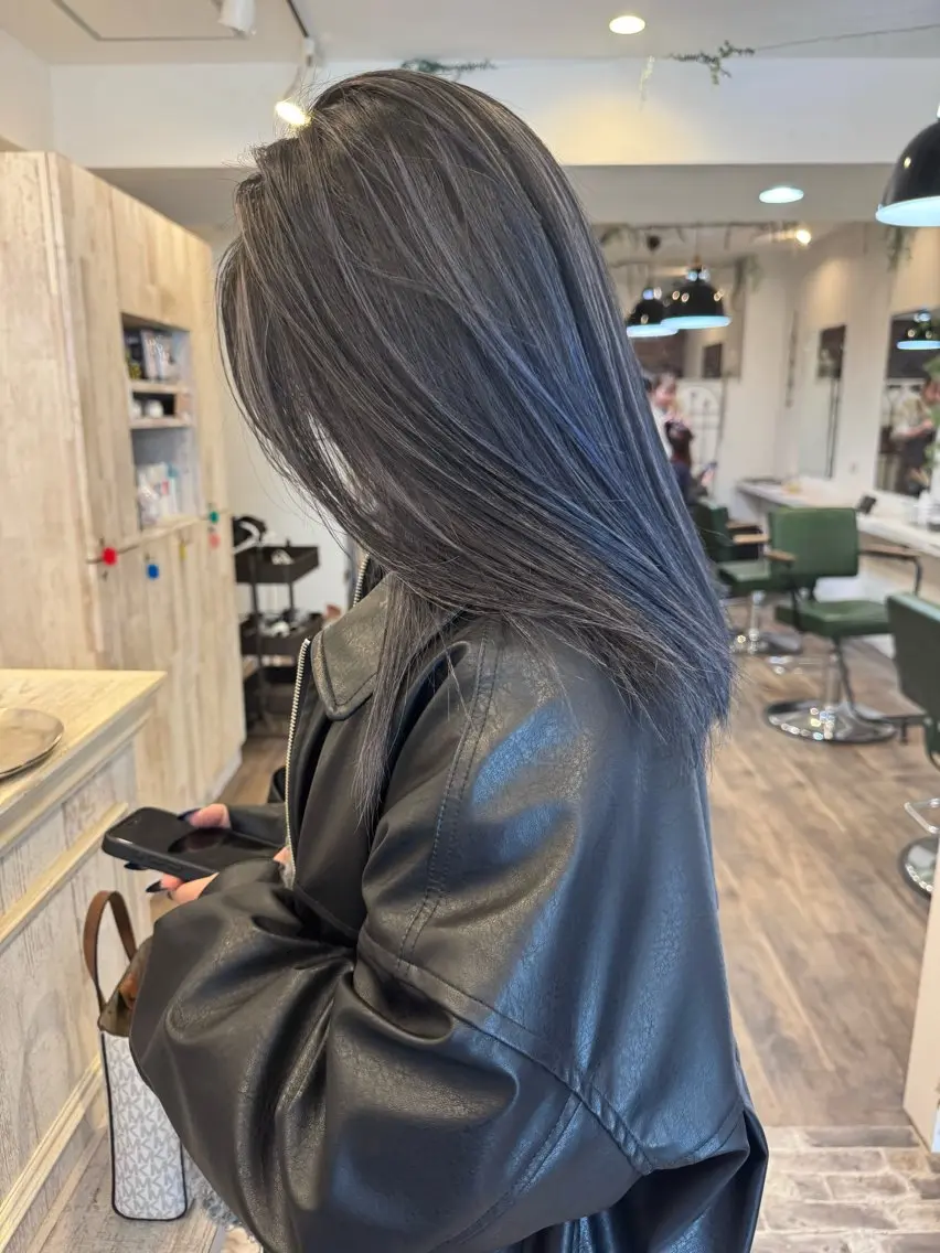 ロング カラー 透明感カラー ハイライトカラー ハイライト ヘアカラー m ā l o.🌷 サカモトマイコのヘアスタイル
