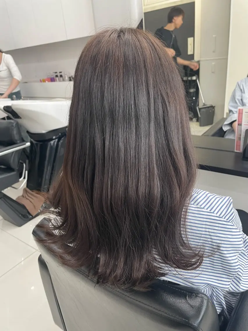 カラー ALIVE 河合優吾のヘアスタイル