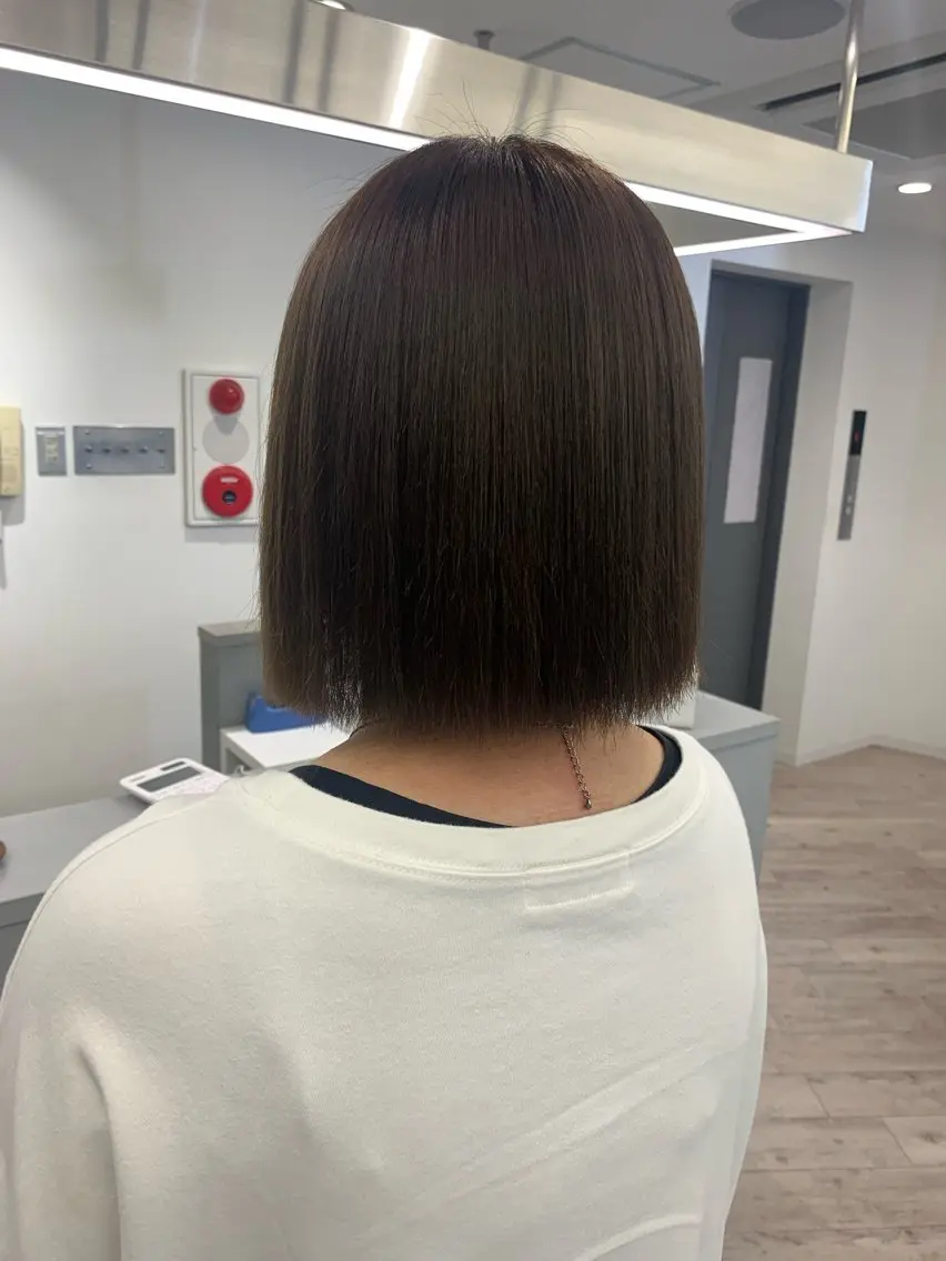 カラー 岡本 凛大郎のヘアスタイル