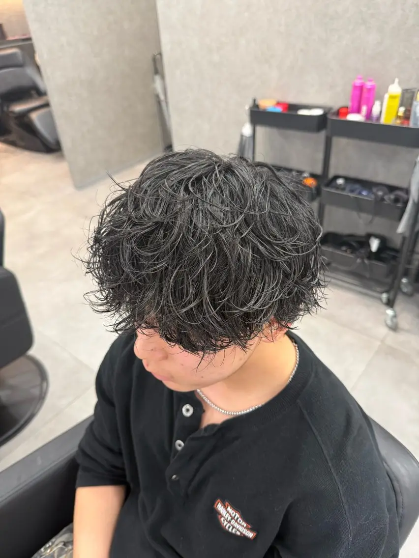 ショート カラー パーマ メンズ メンズパーマ カット パーマ メンズ特化 👑YUTAのヘアスタイル