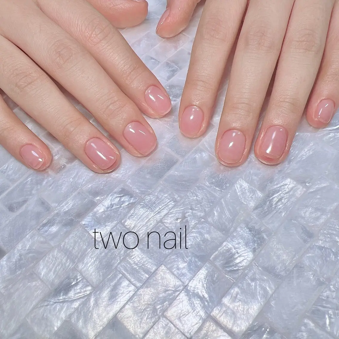 ネイル ネイルチップ ホワイト ハンドネイル two nailのネイルデザイン