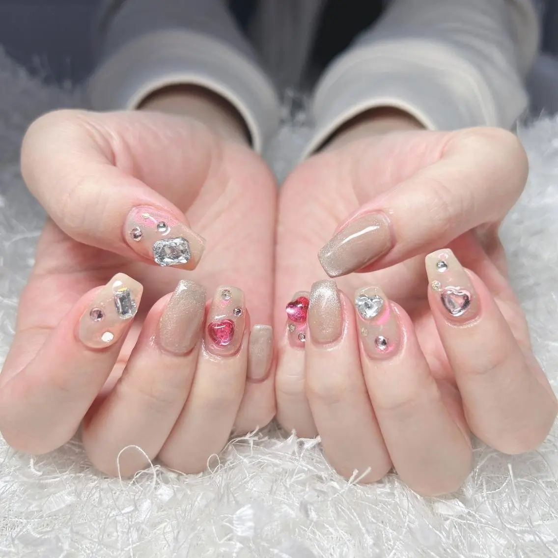 ネイル 長さ出し フレンチネイル ジェルネイル グラデーション ハート ハンドネイル Nail&eye Belire 新宿のネイルデザイン