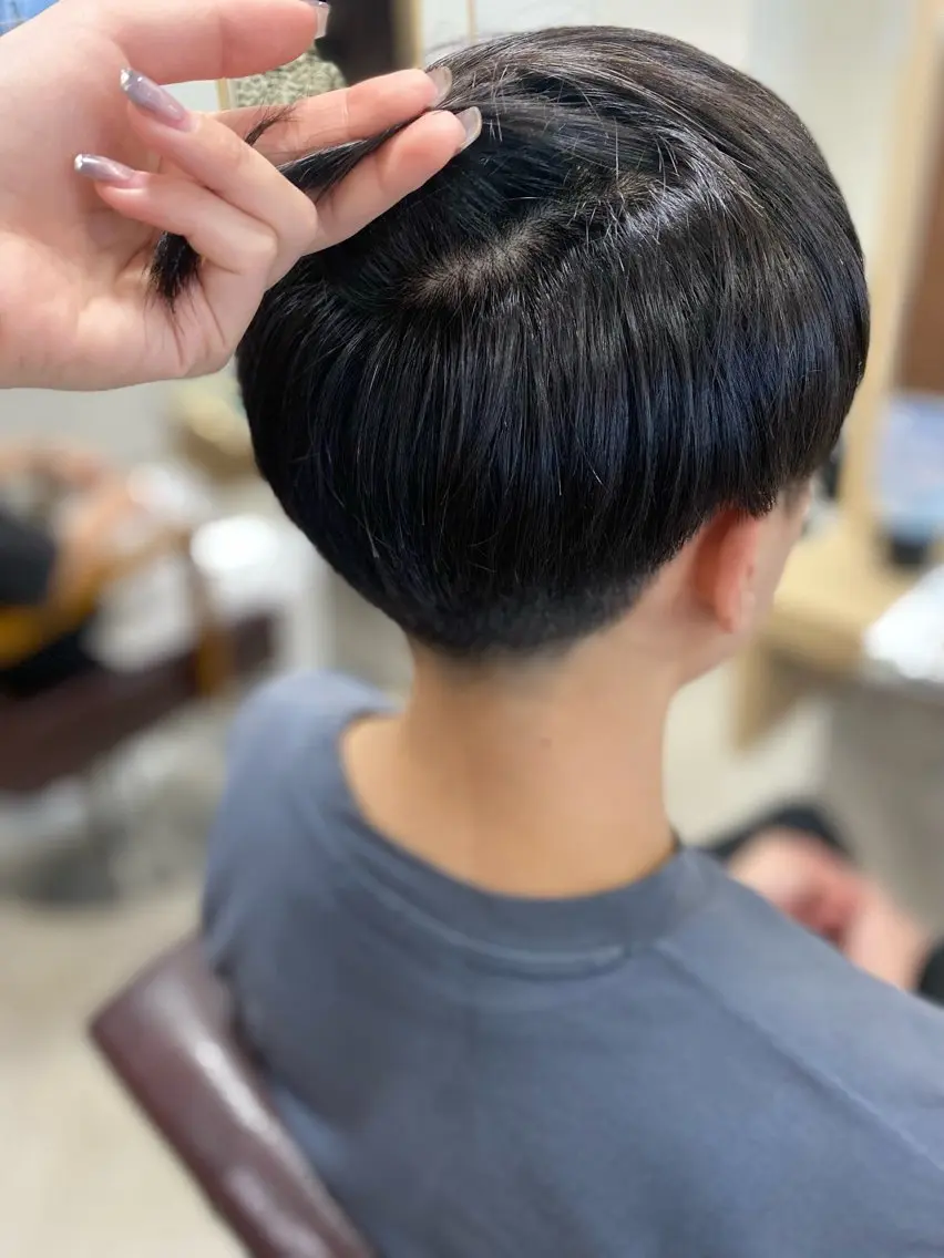 【メンズ限定🕺】カット+酸性ストレートの写真