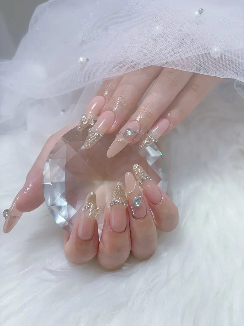 ネイル ハンドネイル Hinari 🦋のネイルデザイン