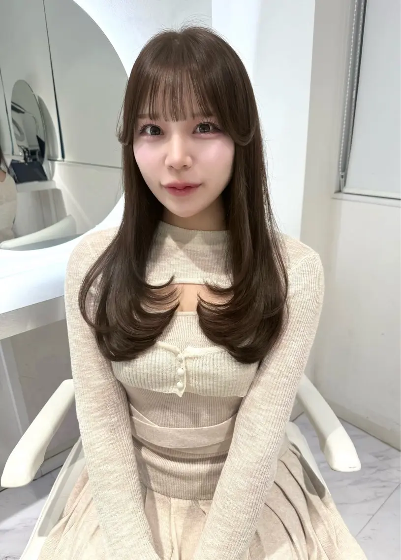 ロング カラー くびれヘア レイヤーカット ローレイヤー レイヤーカット🫧 🎀Tomoka🎀のヘアスタイル