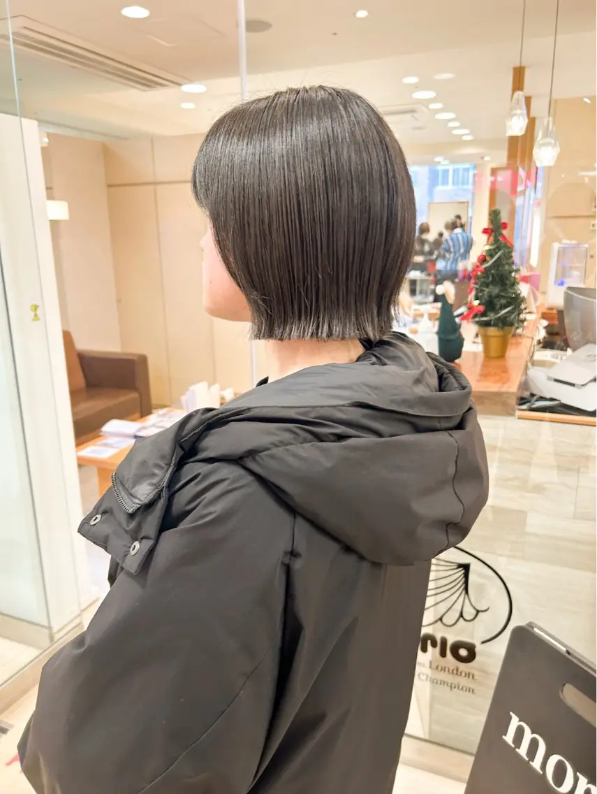 ショート ボブ 外ハネヘア morio コトミのヘアスタイル