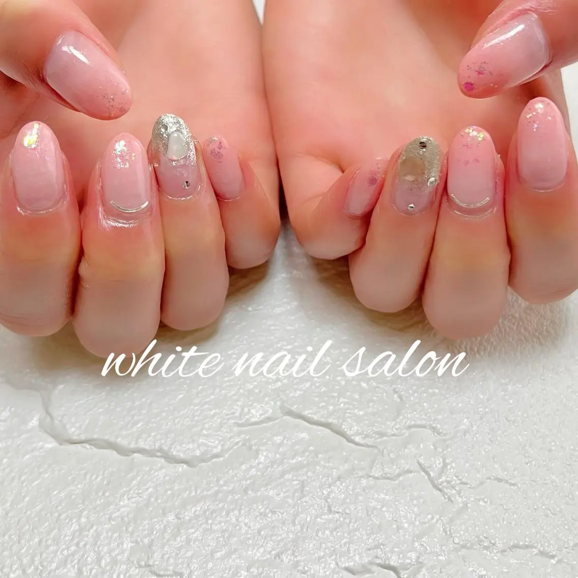 ネイル フットネイル ジェルネイル ハードジェル ラメ(グリッター) 持ち込み ハンドネイル white nail salonのネイルデザイン
