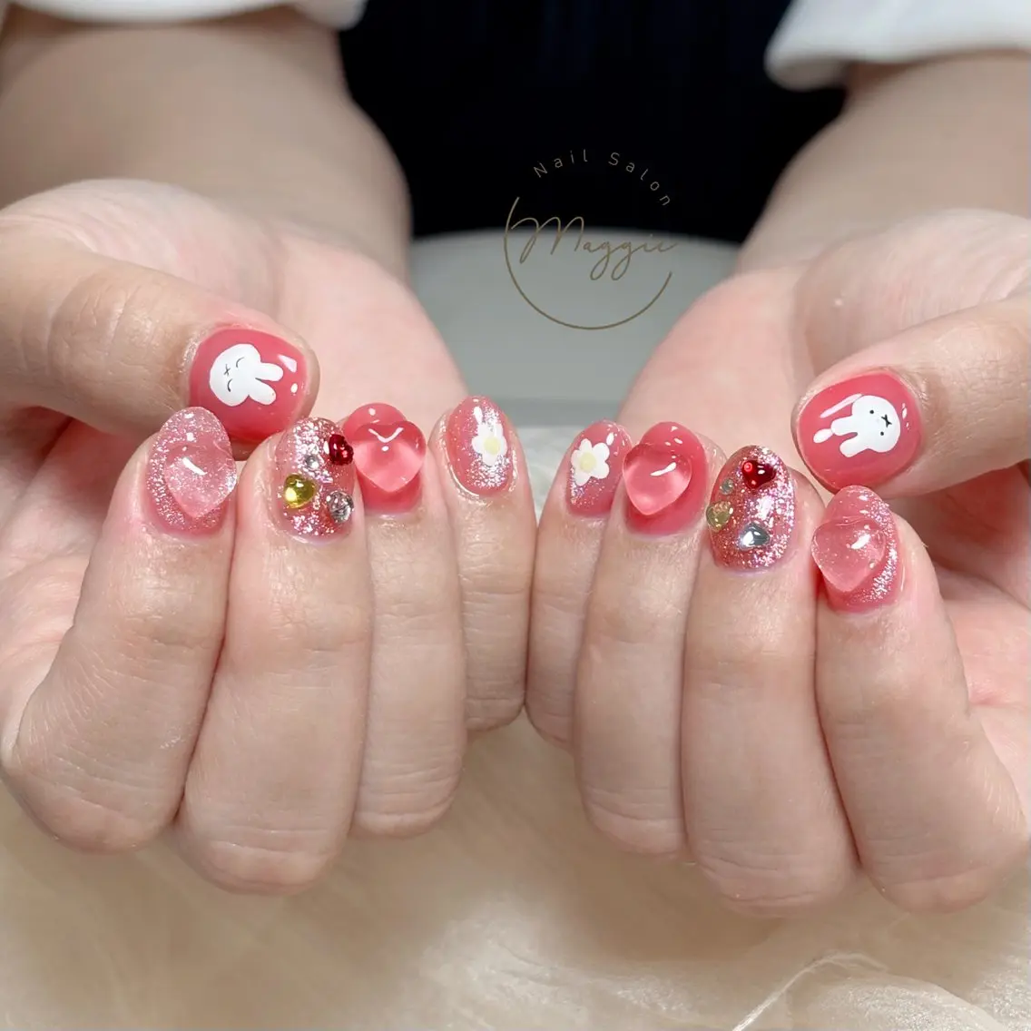 ネイル 持ち込み ハンドネイル MaggieNail timiのネイルデザイン