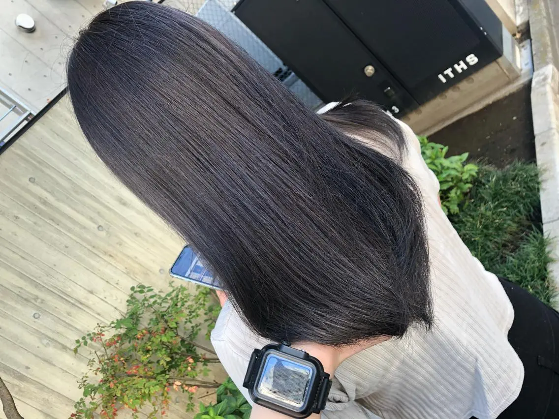 セミロング Loob.TOKYO MIYA🌈のヘアスタイル