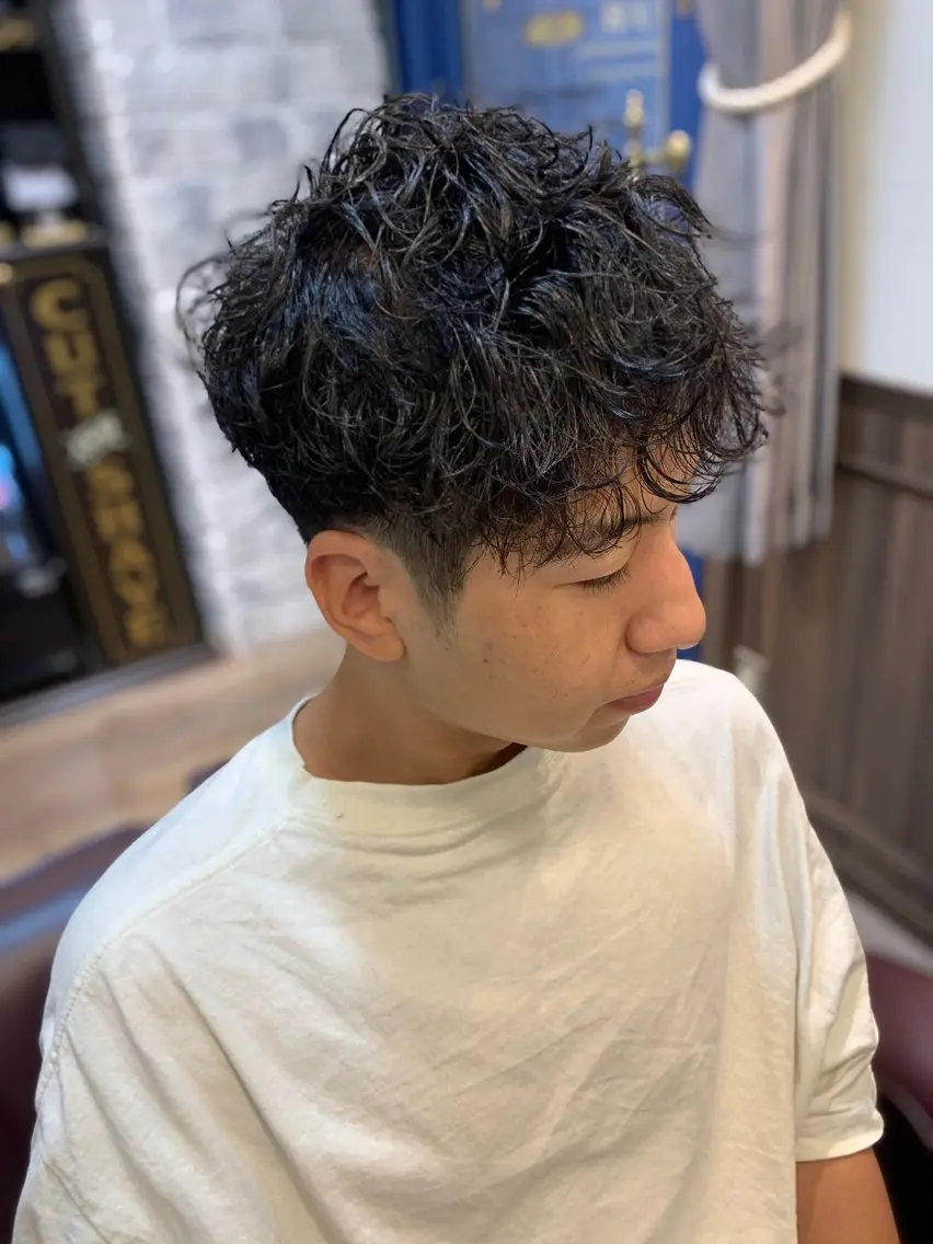 パーマ メンズ men's特化 理美容師いさかのヘアスタイル