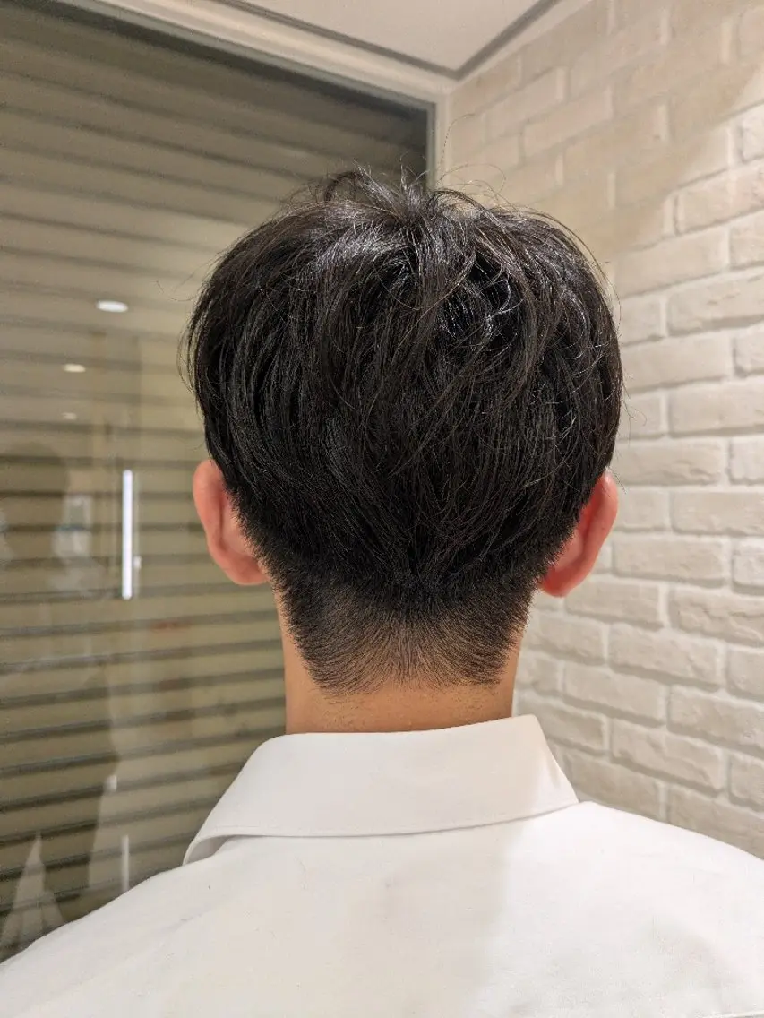 メンズ ツーブロック 佐々木 萌のヘアスタイル