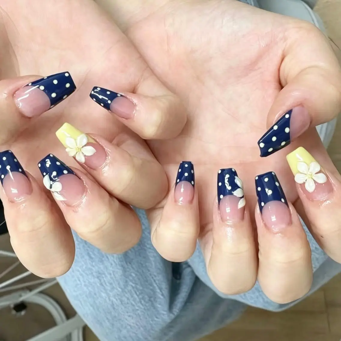 ネイル 🍑長さだし ワンホン💅モモコのネイルデザイン
