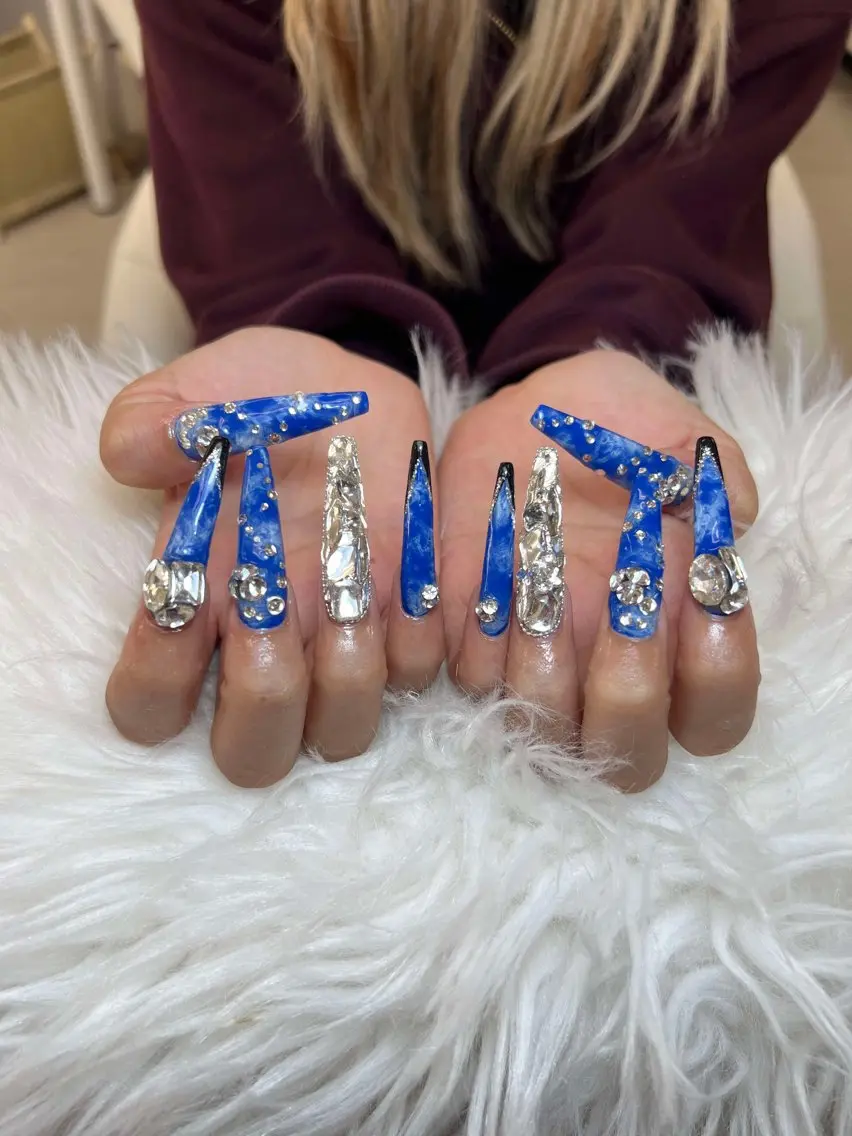 【やり放題💅】超ロングネイルチップ+ストーン・パーツ盛り放題✨埋め尽くしの写真