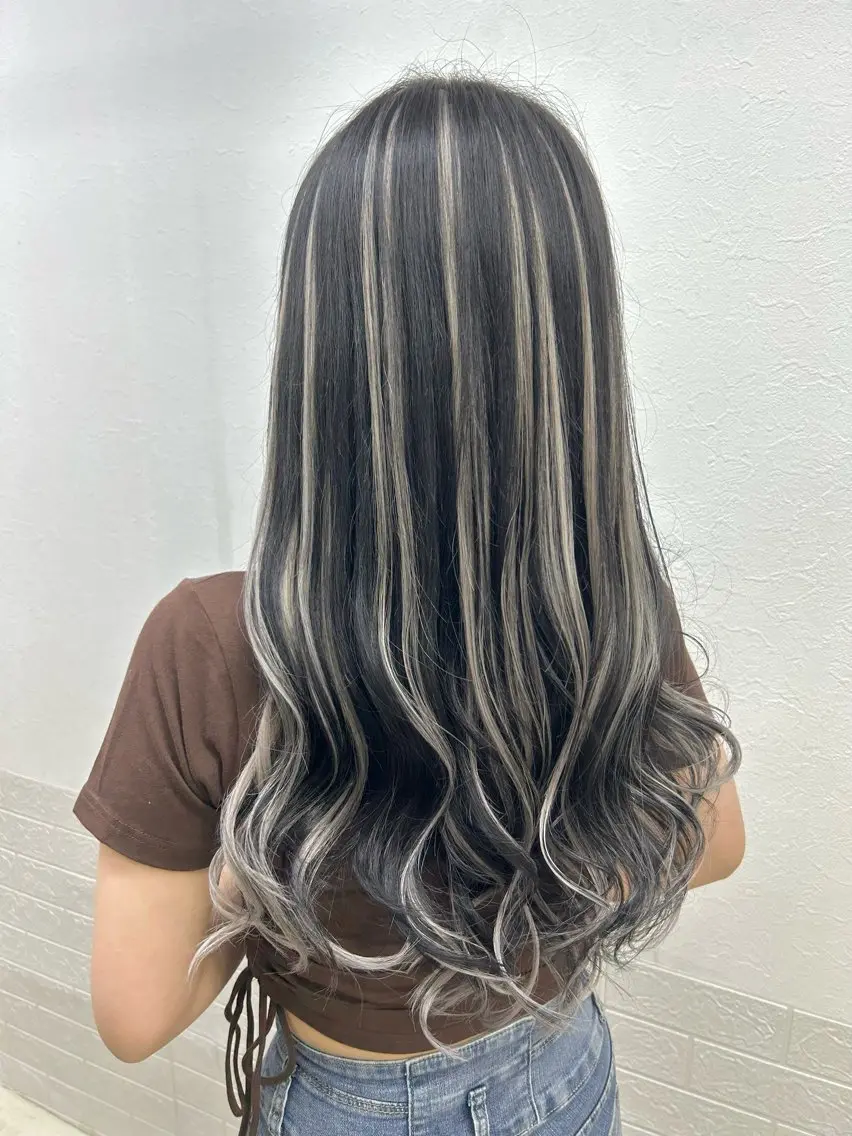 最高級エクステ /羽エクステ白石宇由のヘアスタイル
