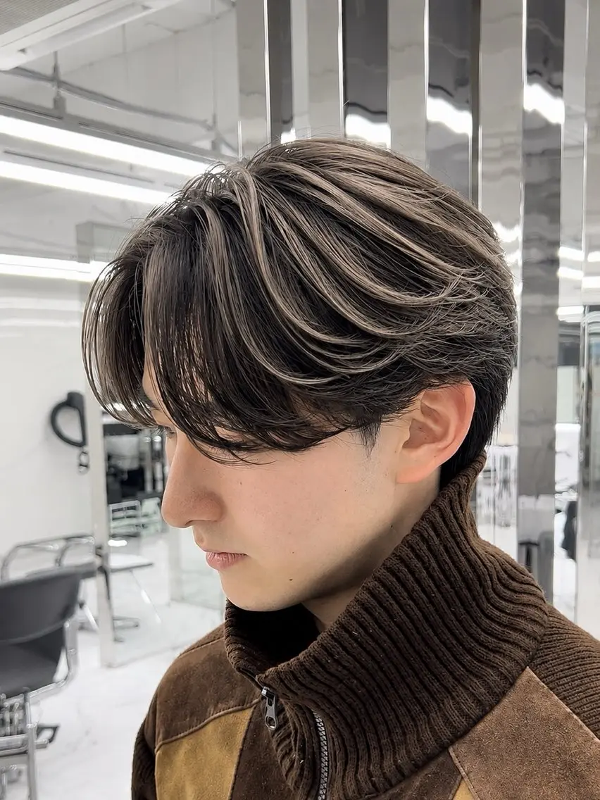 ミディアム カット ヘアカラー トリートメント ヘアセット 横浜メンズブリーチ カラー/YUYAのヘアスタイル