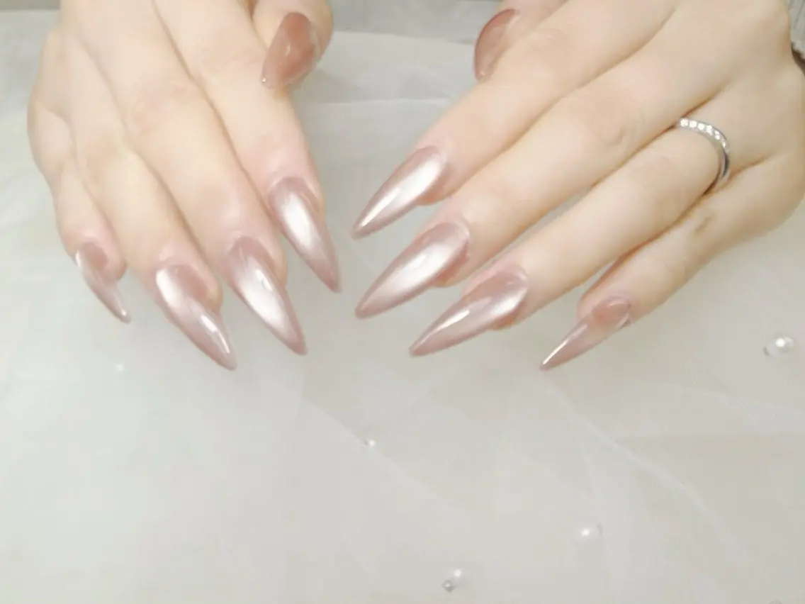 ネイル BondStory aska🎀のネイルデザイン