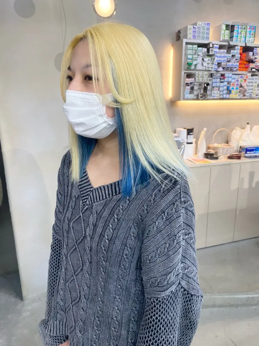 セミロング カラー ヘアカラー 前橋 姫奈のヘアスタイル