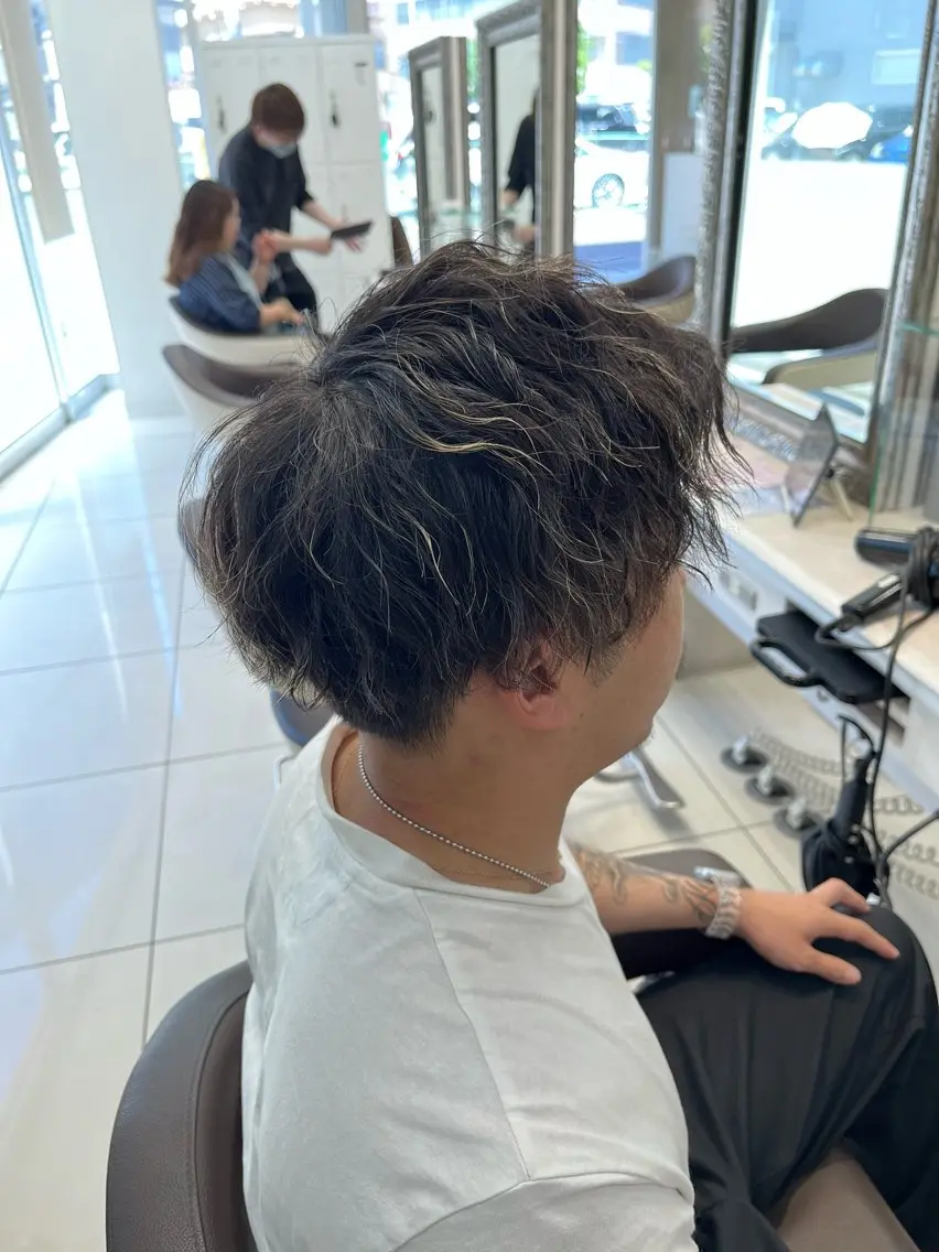 パーマ メンズ 丸山 萌愛のヘアスタイル