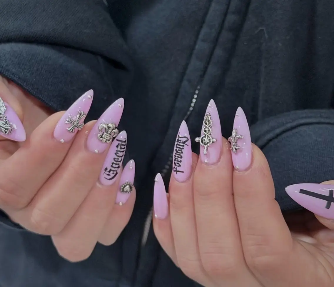 ネイル ハンドネイル Pure&Rich Nailのネイルデザイン