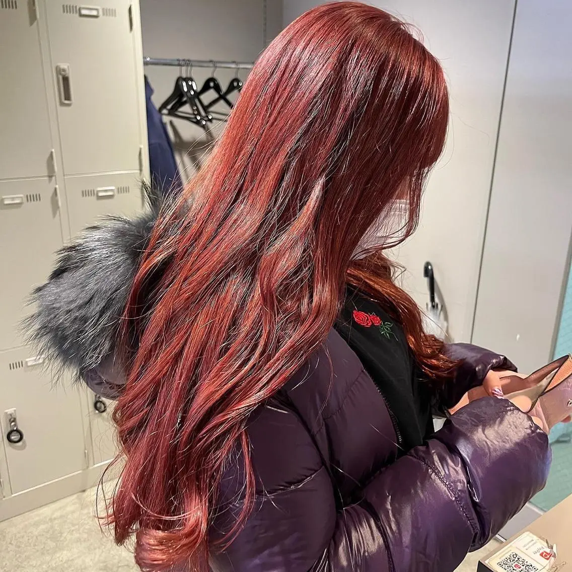 ロング ヘアカラー トリートメント ヘッドスパ ヘアセット 寒色/ベージュヘア ブリーチありMiOのヘアスタイル