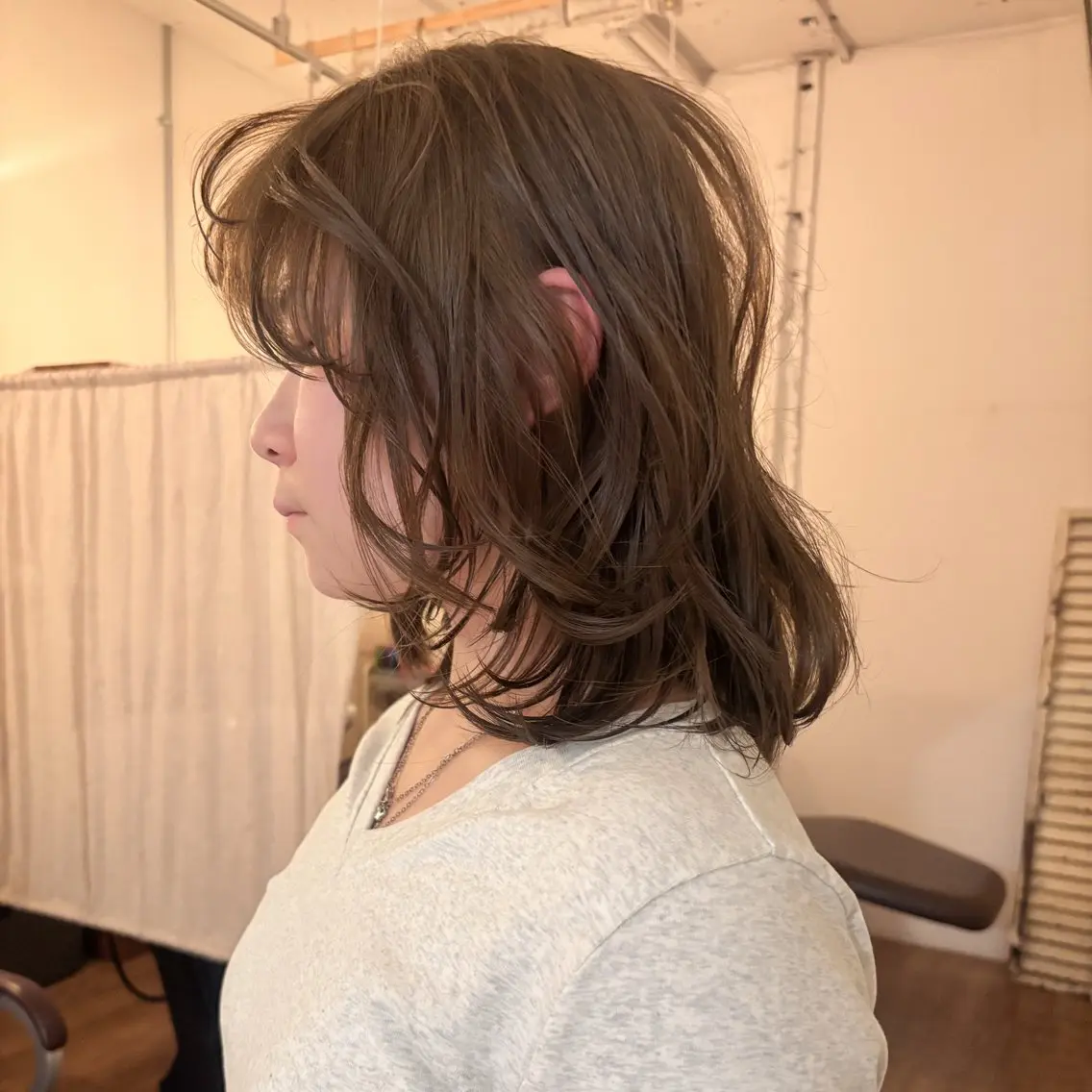 ミディアム カラー カット ヘアカラー 艶カラー🫧 猿渡 響のヘアスタイル