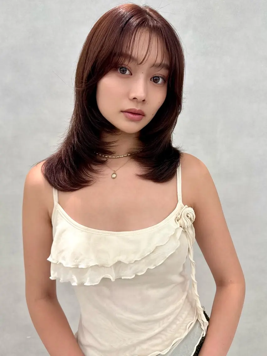 ミディアム カラー 透明感カラー デート 髪質改善 韓国風ヘア トリートメント 🇰🇷韓国ヘア★ 副店長.쿠리타⭐︎のヘアスタイル